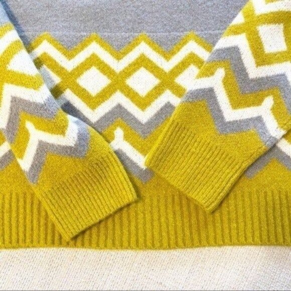 J. Crew Geometric Fair Isle Crewneck Sweater Gold Gray Cream Wool Medium - Picture 6 of 8